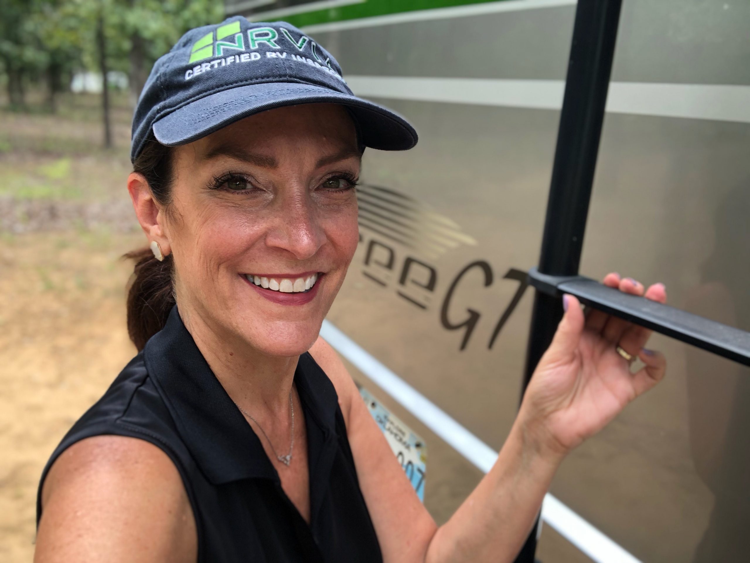Queen Bee RV — RV Inspection in Bethel Acres